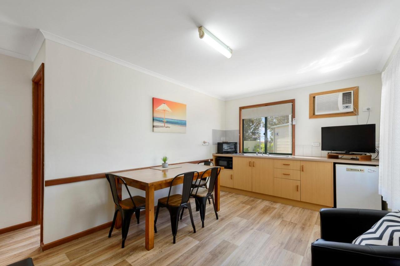 Port Moonta Moonta Bay Accommodation מראה חיצוני תמונה