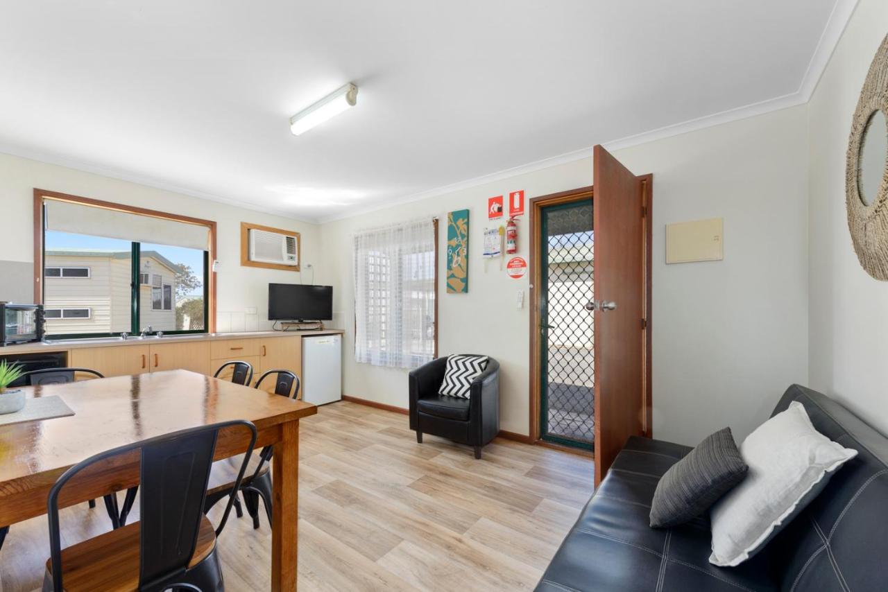 Port Moonta Moonta Bay Accommodation מראה חיצוני תמונה
