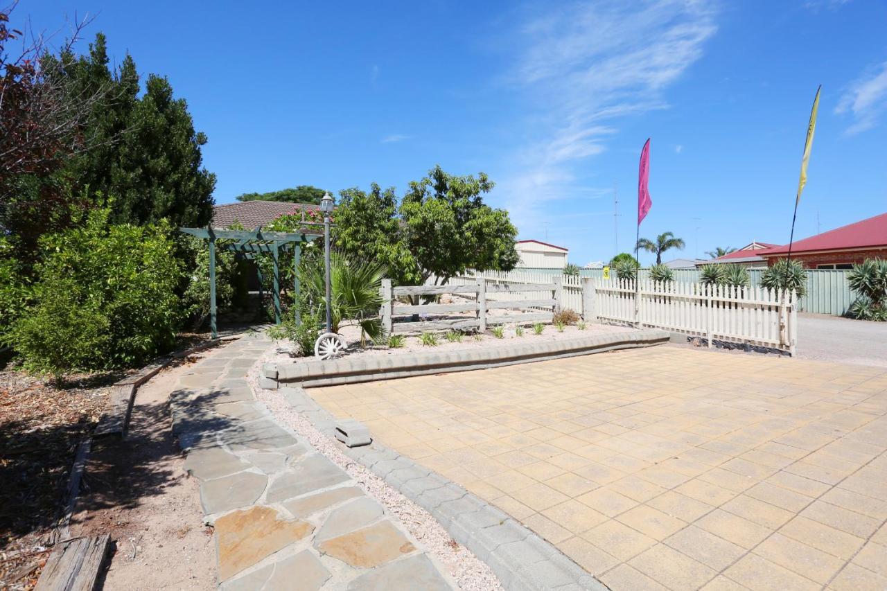 Port Moonta Moonta Bay Accommodation מראה חיצוני תמונה