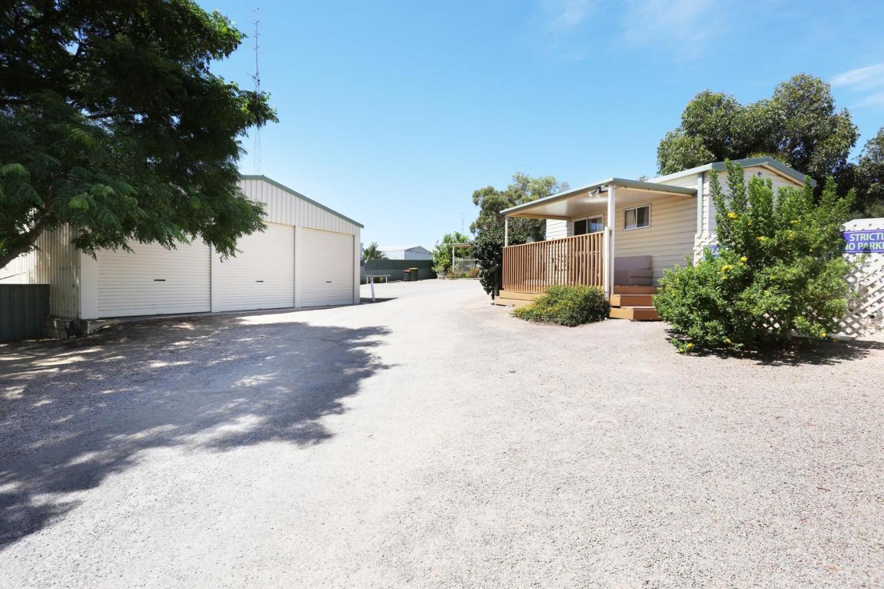 Port Moonta Moonta Bay Accommodation מראה חיצוני תמונה